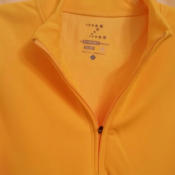 NWOT,  FABULOUS SPRING/SUMMER THIN SWEATSHIRT! 😘 - Picture 5 of 5